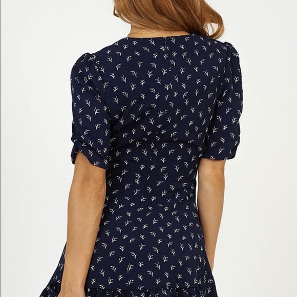 Showpo Mini Dress in Navy Blue Floral - Picture 3 of 9